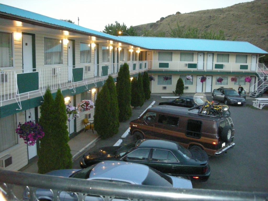 Cache Creek Inn Luaran gambar