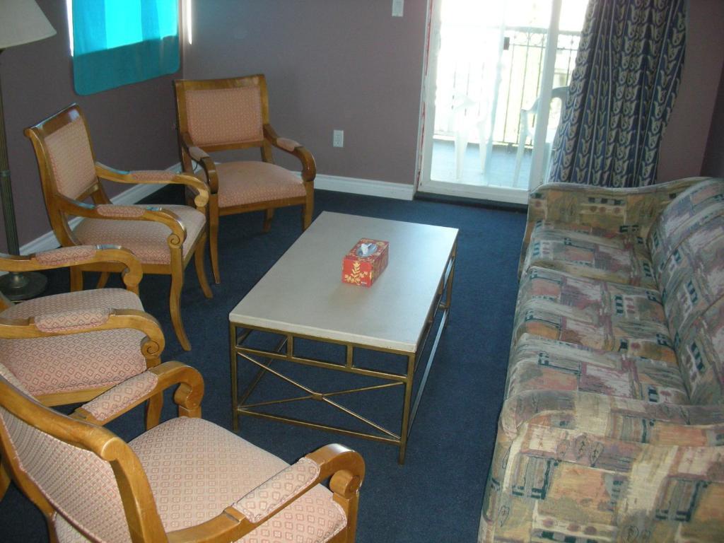 Cache Creek Inn Bilik gambar