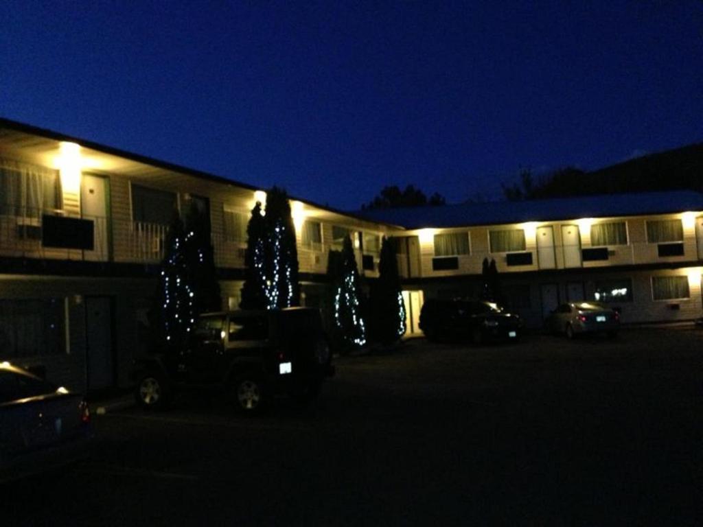 Cache Creek Inn Luaran gambar